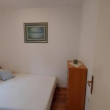 Mia Lägenhet *